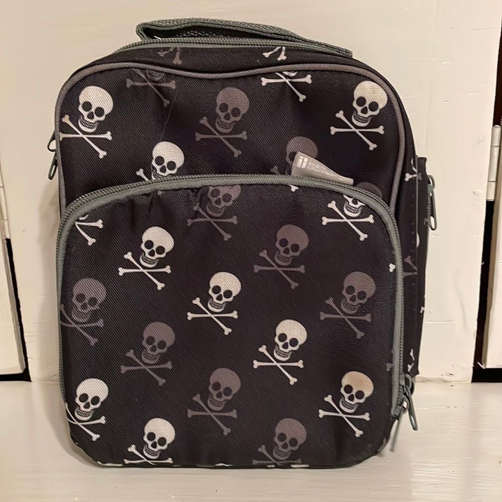 Bentology black gray trim & white gray skull graphics insulated travel lunch bag